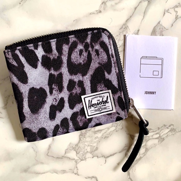 HERSHEL Johnny Wallet Rare Leopard Print NWT - Picture 2 of 13